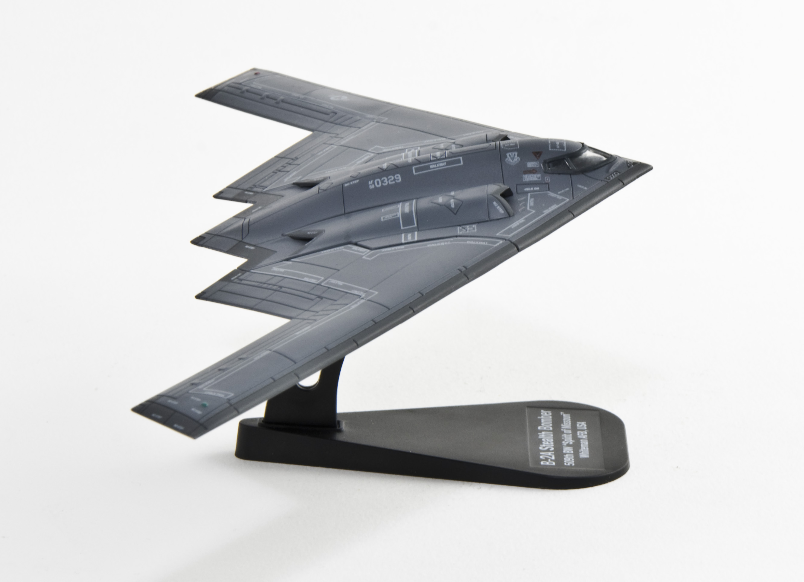 Aircrafts For Combat B-2A Stealth Bomber 1/200 Italeri Fabbri 